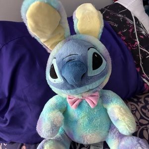 Disney stores exclusive stitch plush